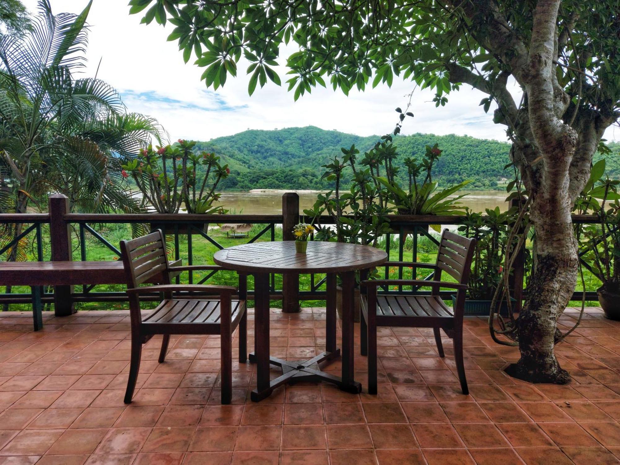 Mekong Villas Pak Chom Luaran gambar
